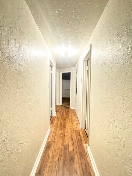 Building Photo - 616 NW 92nd St