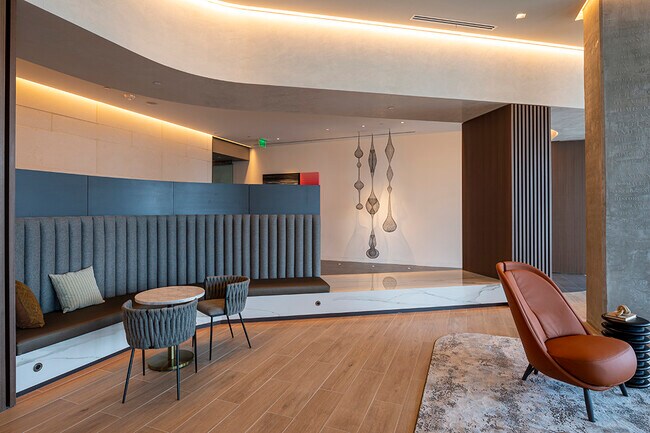 Building Photo - 2-Bedroom Haven: Luxury Living, Modern Con...