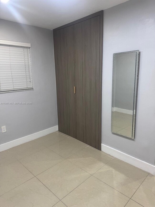 Building Photo - 7541 Miramar Pkwy