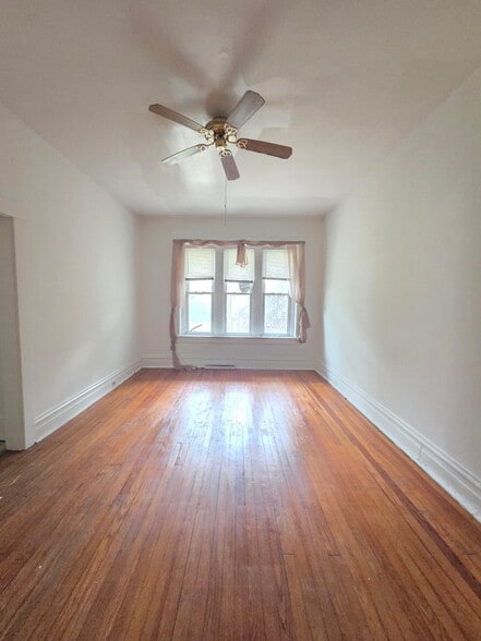 Building Photo - 660 Oak Hill Ave