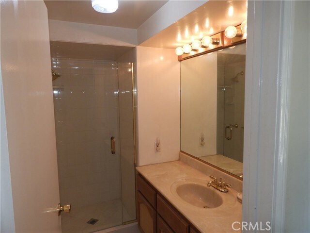 Building Photo - 1554 Las Lunas St