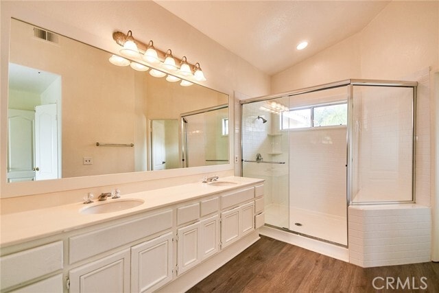 Building Photo - 15737 Altamira Dr