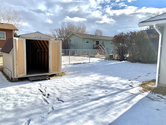 Building Photo - 3895 Kitt Dr
