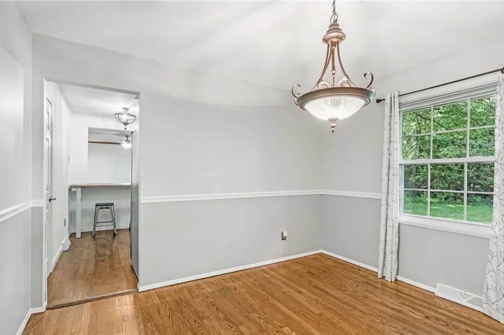 Building Photo - 244 Atterbury Blvd