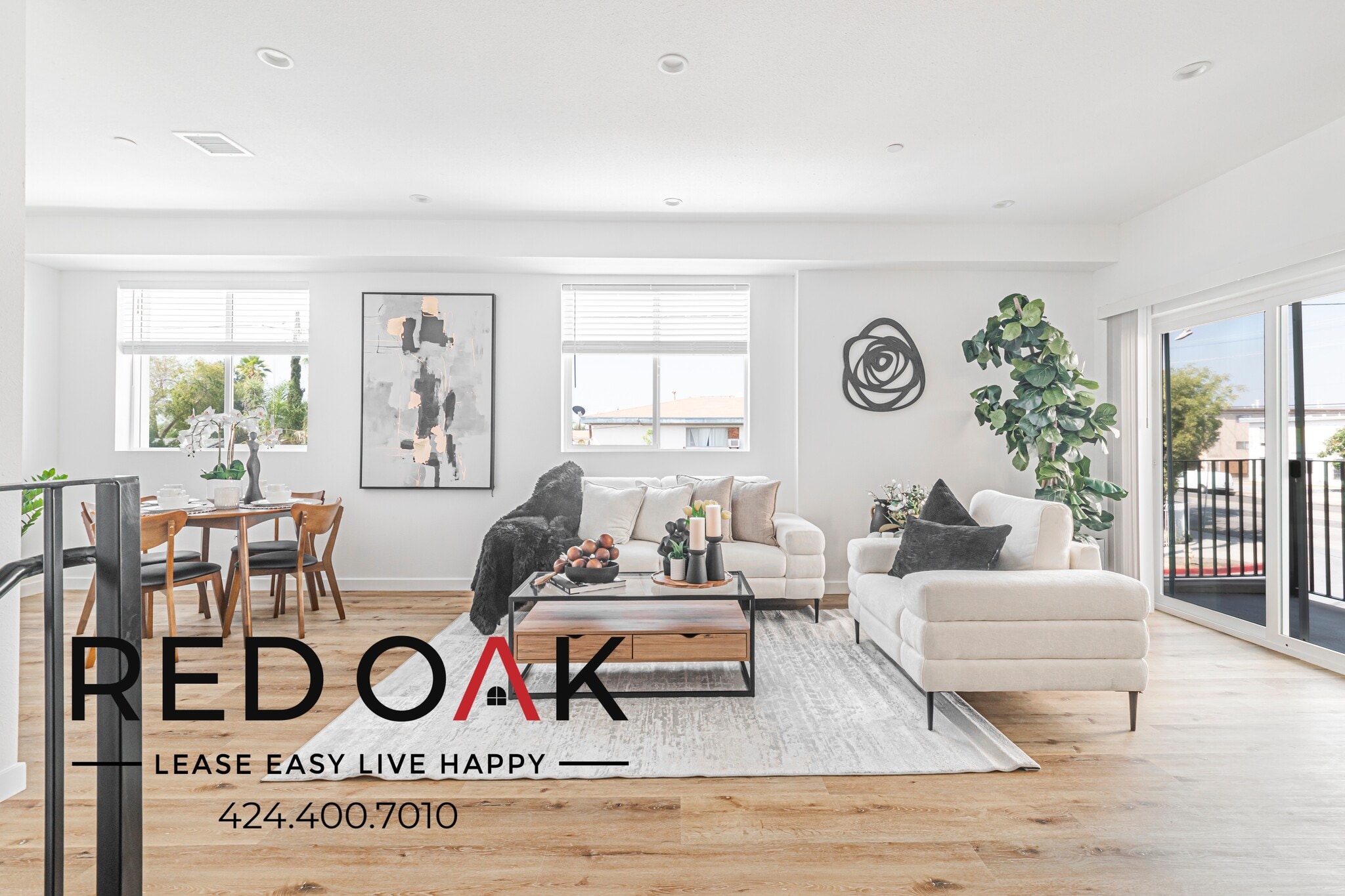 Building Photo - 11958 Vanowen St