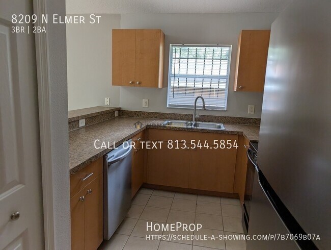 Building Photo - 8209 N Elmer St