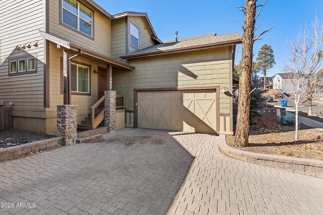 Building Photo - 2477 W Mission Timber Cir