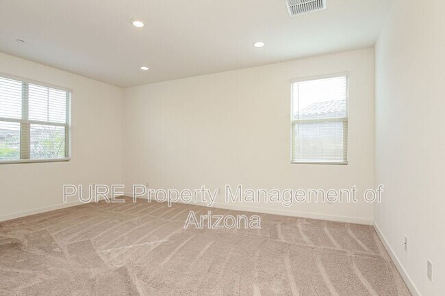 Building Photo - 12431 W Via Caballo Blanco