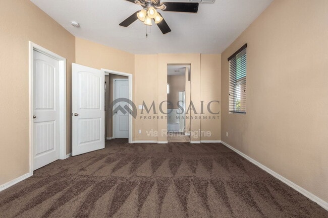 Building Photo - 7510 S 27th Way