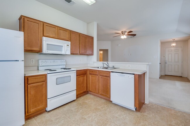 Building Photo - Charming 3-Bedroom Rental in Grand Prairie...