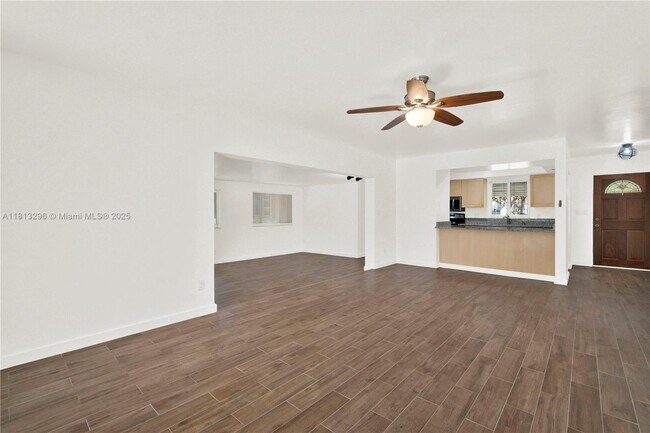Building Photo - 11713 SW 81st Rd