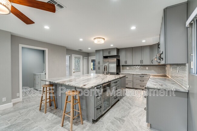 Building Photo - 406 Sea Willow Dr