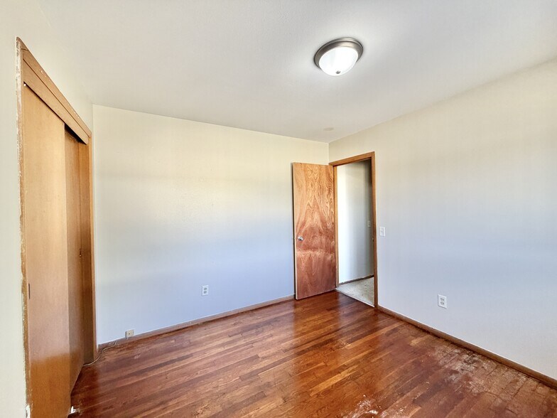 Building Photo - 2505 Calypso Rd