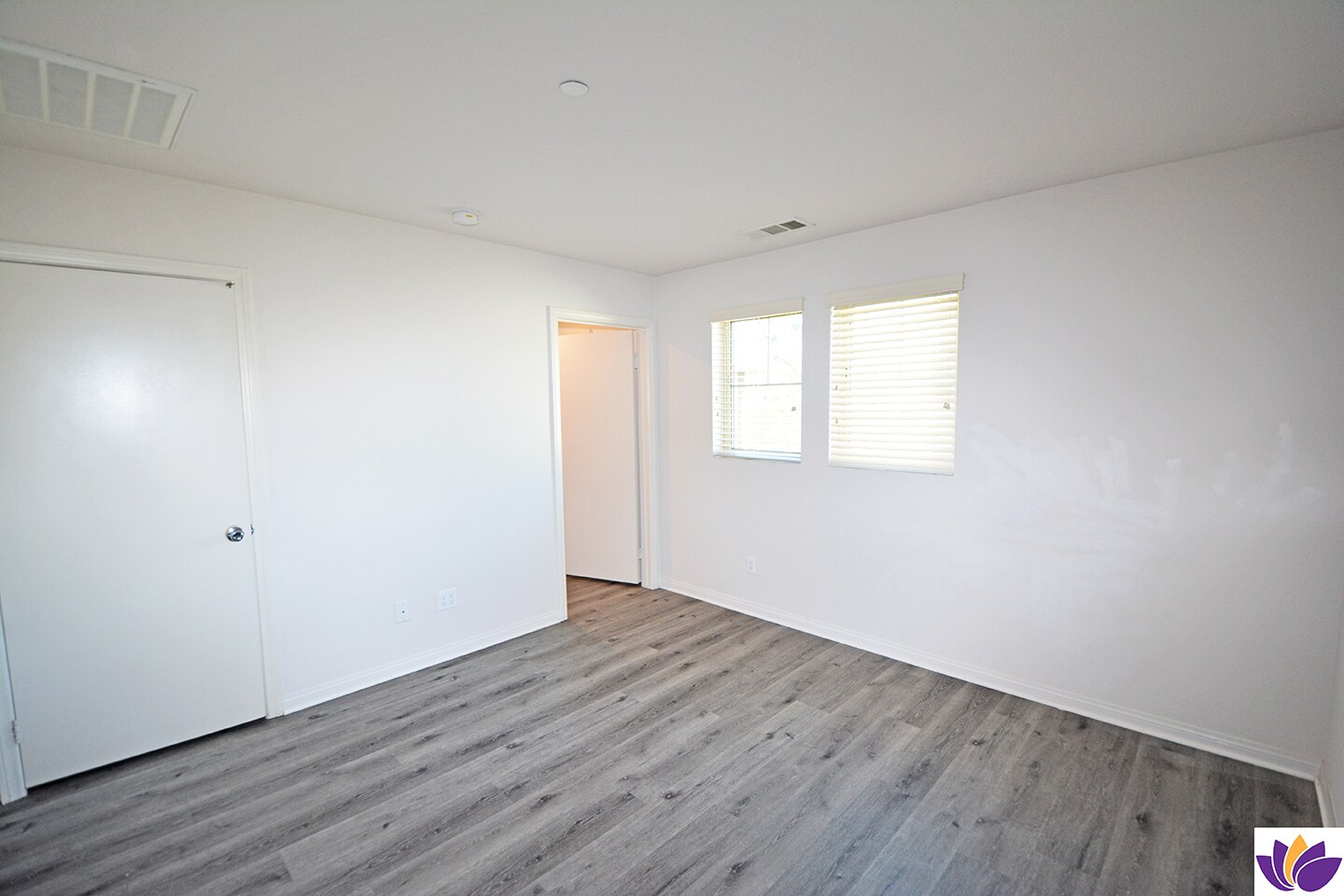 Building Photo - 14107 W Birch Ln