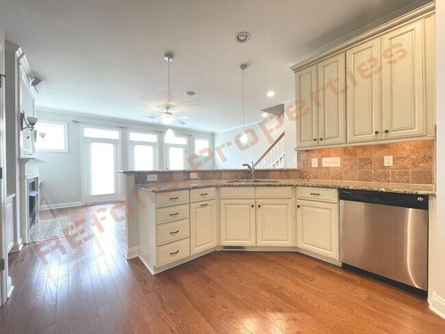 Building Photo - Fresh Paint City Loft by Sherwin-Williams ...