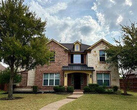 Building Photo - 9576 Ironwood Dr