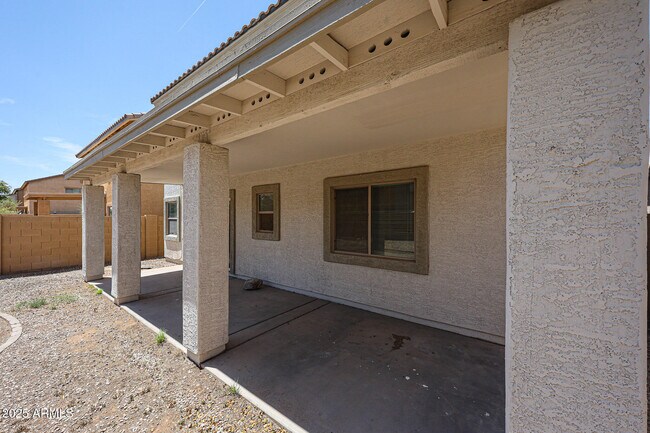 Building Photo - 5433 W Glass Ln