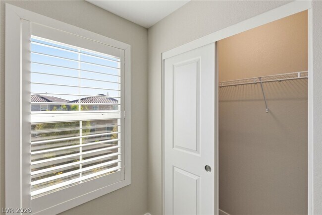 Building Photo - 3574 Via Elenora Ln