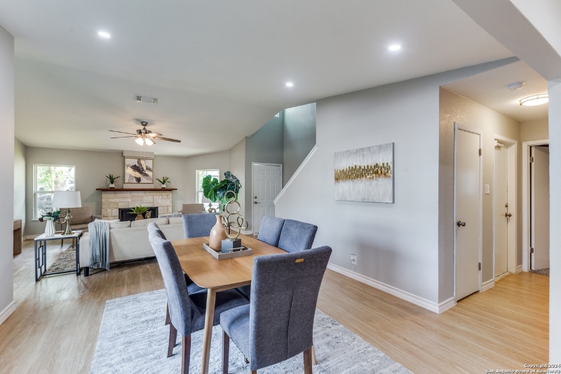 Building Photo - 9574 Autumn Shade