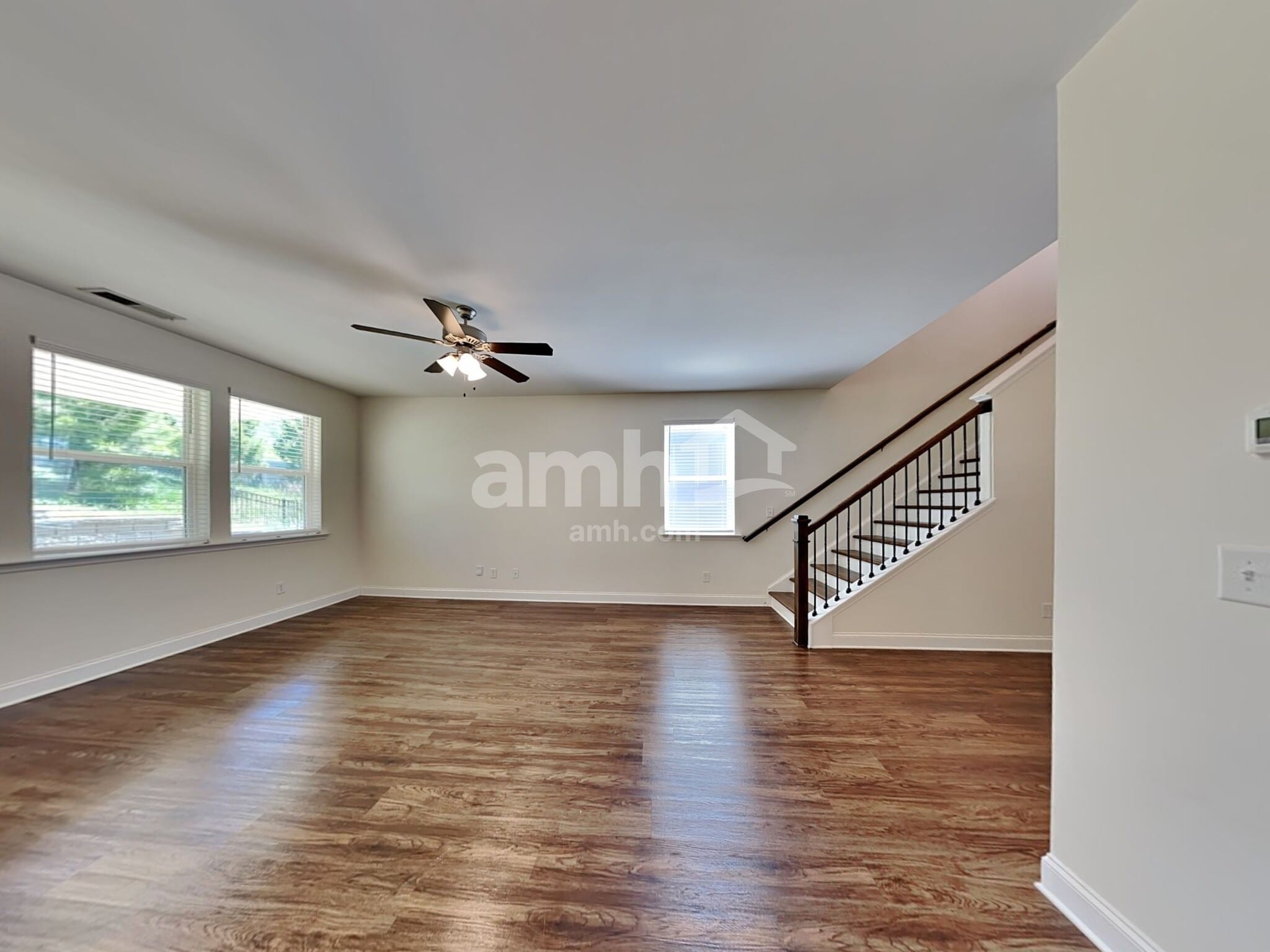 Building Photo - 248 Lake Vista Dr