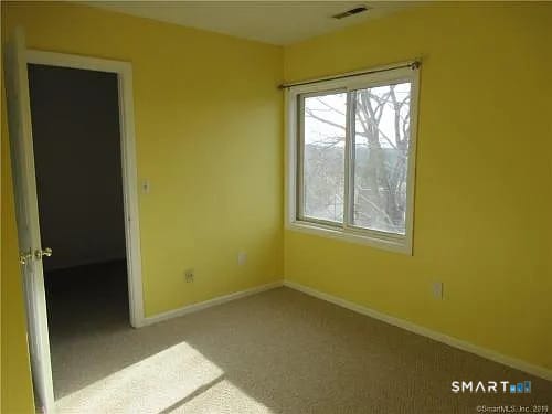 Building Photo - 204 New Haven Ave