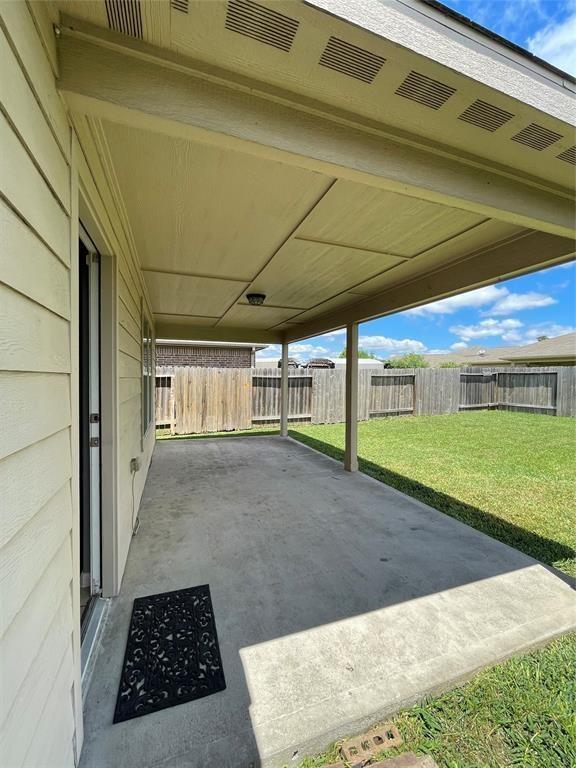 Building Photo - 28969 San Bernard River Loop