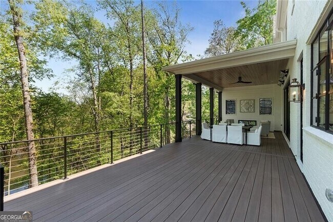 Building Photo - 3290 Dunlop Ct