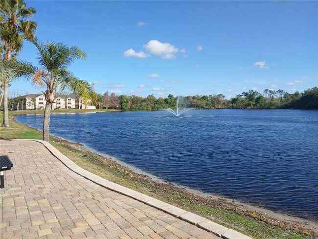 Building Photo - 1969 Summer Club Dr