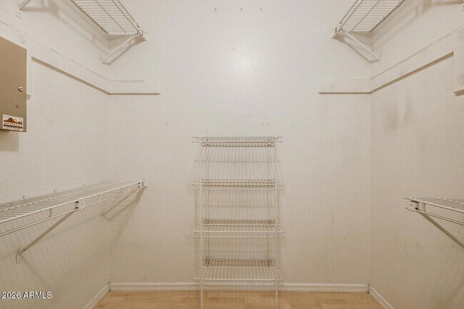 Building Photo - 6501 E Sandra Terrace