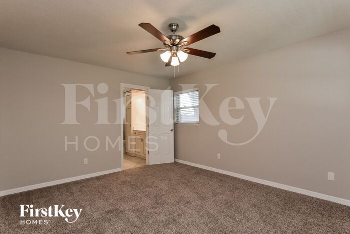 Building Photo - 241 Quail Cir