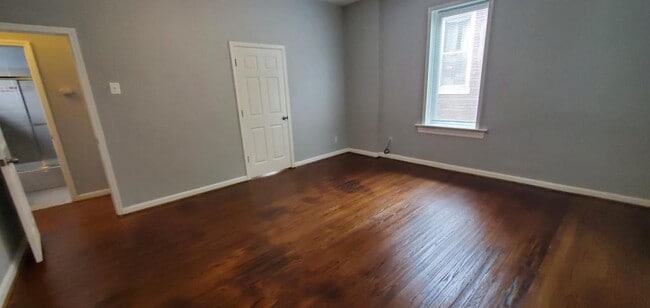 Building Photo - 4135 S Compton Ave