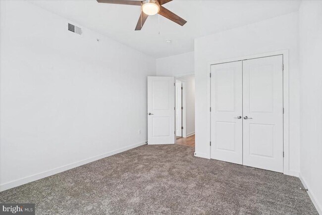 Building Photo - 1618 Blacksmith Wy