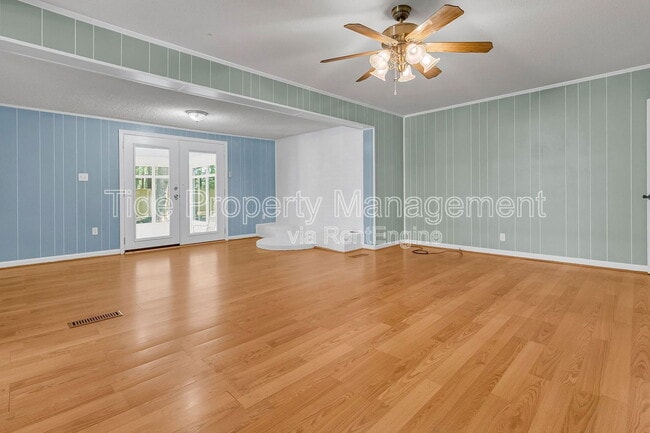 Building Photo - 109 Runnymede Ln