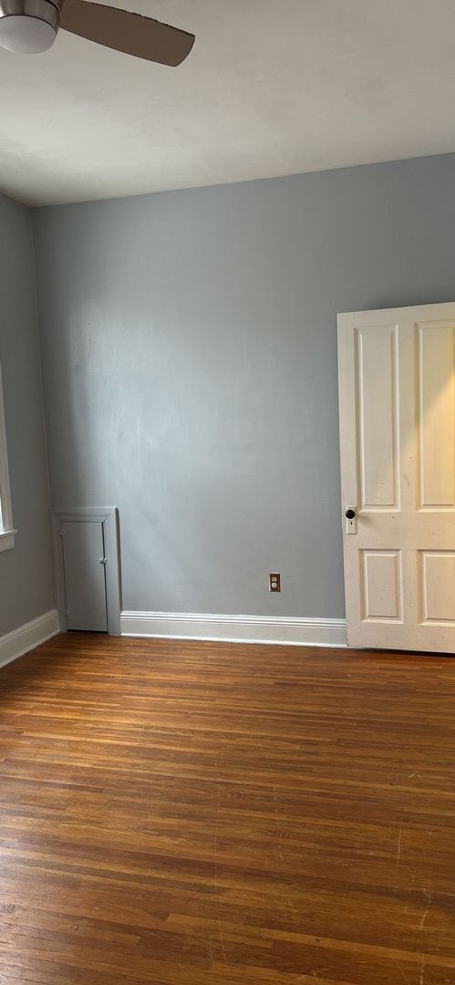 Building Photo - 475 W Market St