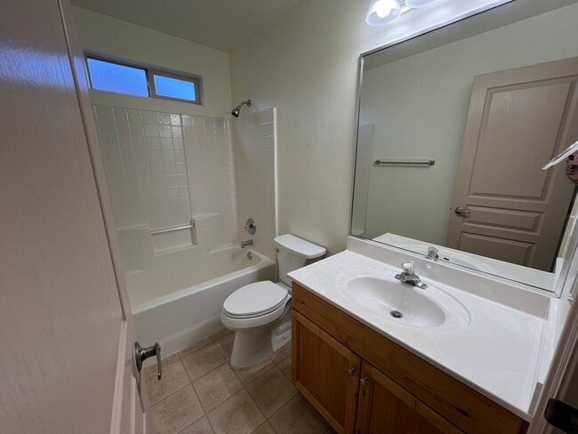 Building Photo - No Application Fee! Snow Canyon Home!