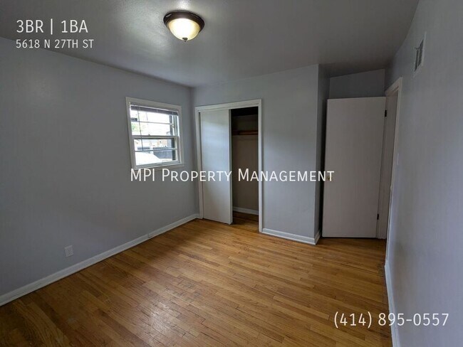Building Photo - 5618 N 27th St