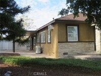 Building Photo - 924 Wyval Ave