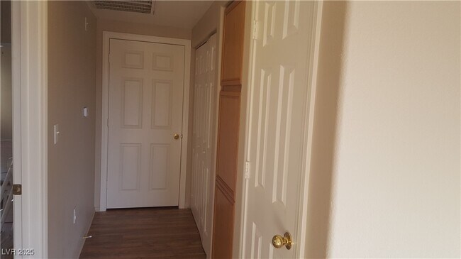 Building Photo - 4655 Gold Dust Ave