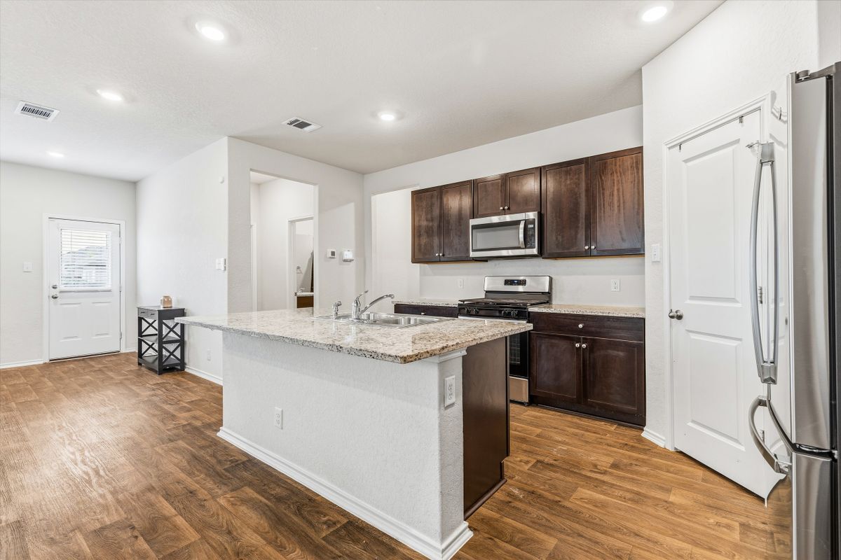 Building Photo - 10512 Gala Blvd