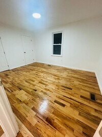 Building Photo - 118 County Rd