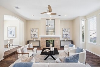 Building Photo - 1407 Dart St