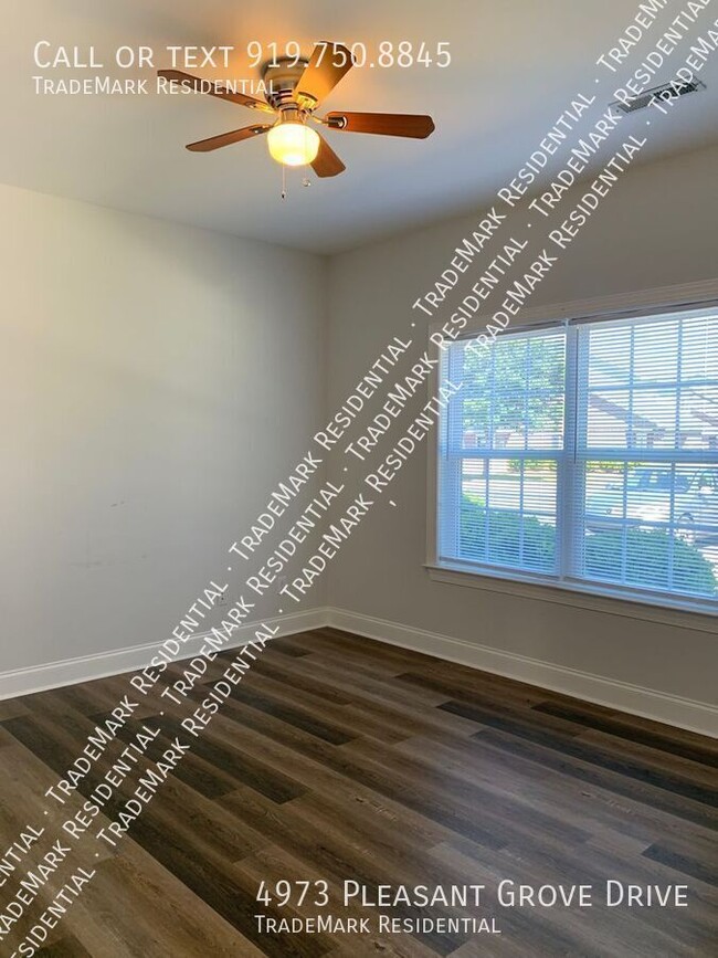 Building Photo - 4973 Pleasant Grove Dr