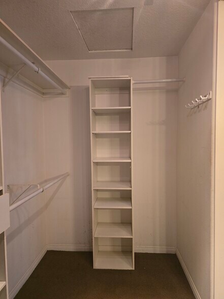 Building Photo - 28338 Welfleet Ln