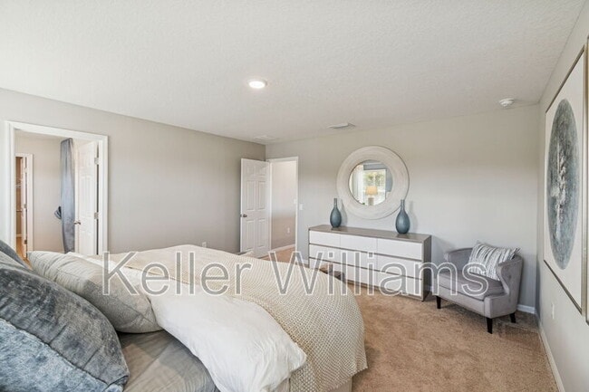 Building Photo - 601 Ambleside Dr