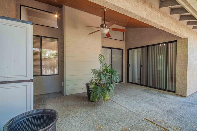 Building Photo - 7079 N Teilman Ave