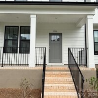 Building Photo - 15351 Ballancroft Pkwy