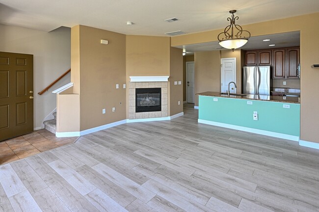 Building Photo - 15904 E Geddes Ln