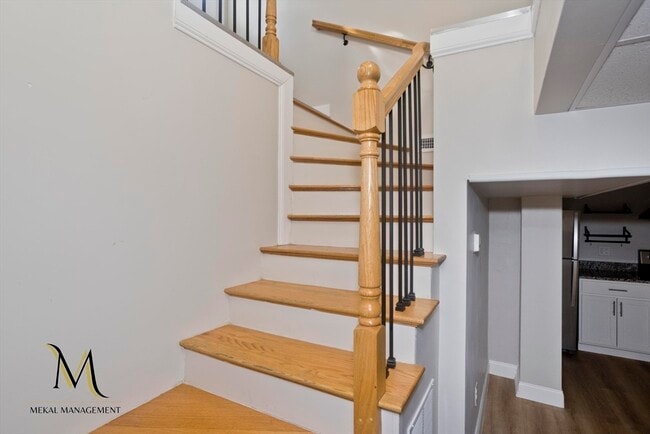 Building Photo - 78 Elm St