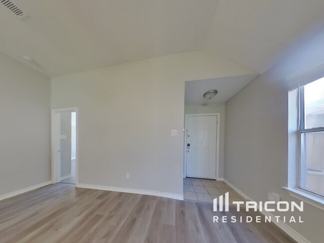 Building Photo - 3709 Pueblo St