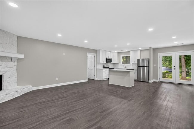Building Photo - 1540 Spender Dr